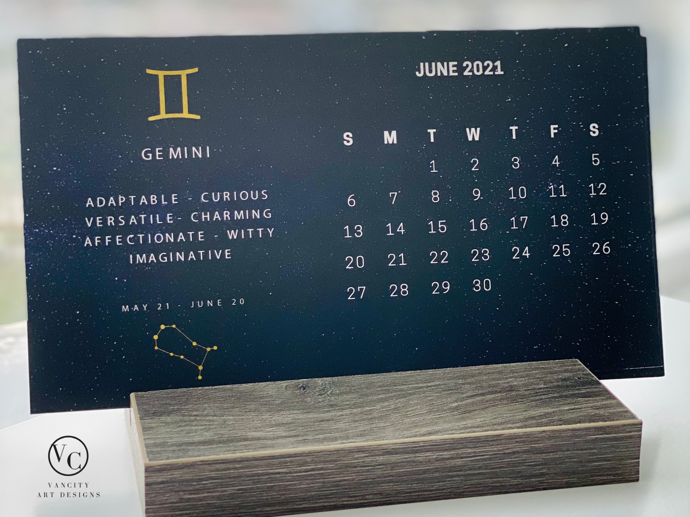 2021 Desk Calendar Astrology and Zodiac Signs Home and Office Calendar