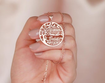 Family Name Necklace, Family Tree Necklace, Disc Necklace, Multiple Names Necklace, Personalized Name Necklace, gift for Mum, Christmas Gift