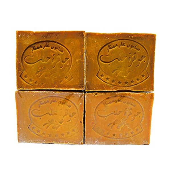 Set of 4 Aleppo soaps 40% laurel berry oil and 60 olive. Our Aleppo pearl soap is made according to the traditional method