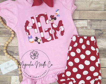 Mouse shirt, Magic Mouse shirt, Disney shirt,Disney trip outfit, matching outfits for Disney, embroidered mickey shirt