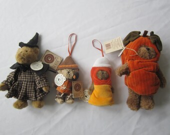 Vintage Boyds Bears Halloween Plush Set: Candy Corn, Scarecrow, Witch, Pumpkin