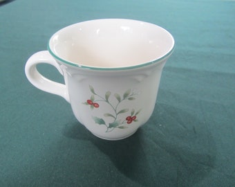 Vintage Pfaltzgraff Mugs(8) & Saucers(8), Filigree Winter Berry Pattern, One Owner, Excellent Condition, Like New