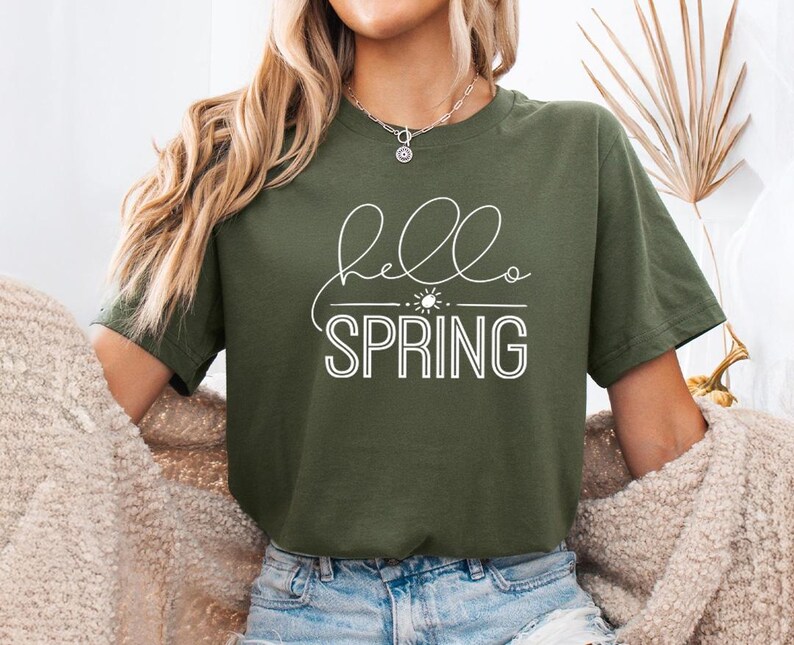 Hello Spring Shirt Minimal Script Easter Graphic Tee Seasonal Spring Design imagem 9