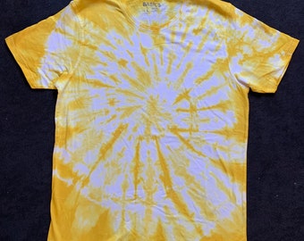 Orange Mens Size XL Abstract Geometric Design Hand-Painted Wax Batik T-Shirt