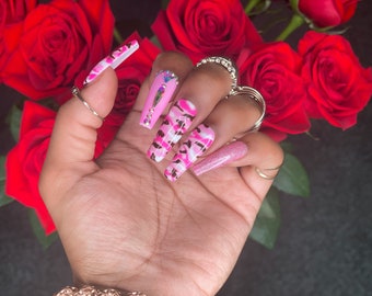 Camo Press On Nails (Pink Glam)