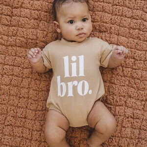 Organic Cotton Lil Bro Graphic Bubble Romper T-Shirt Romper Baby Boy Clothes Little Brother Pregnancy Announcement Gender Reveal image 7