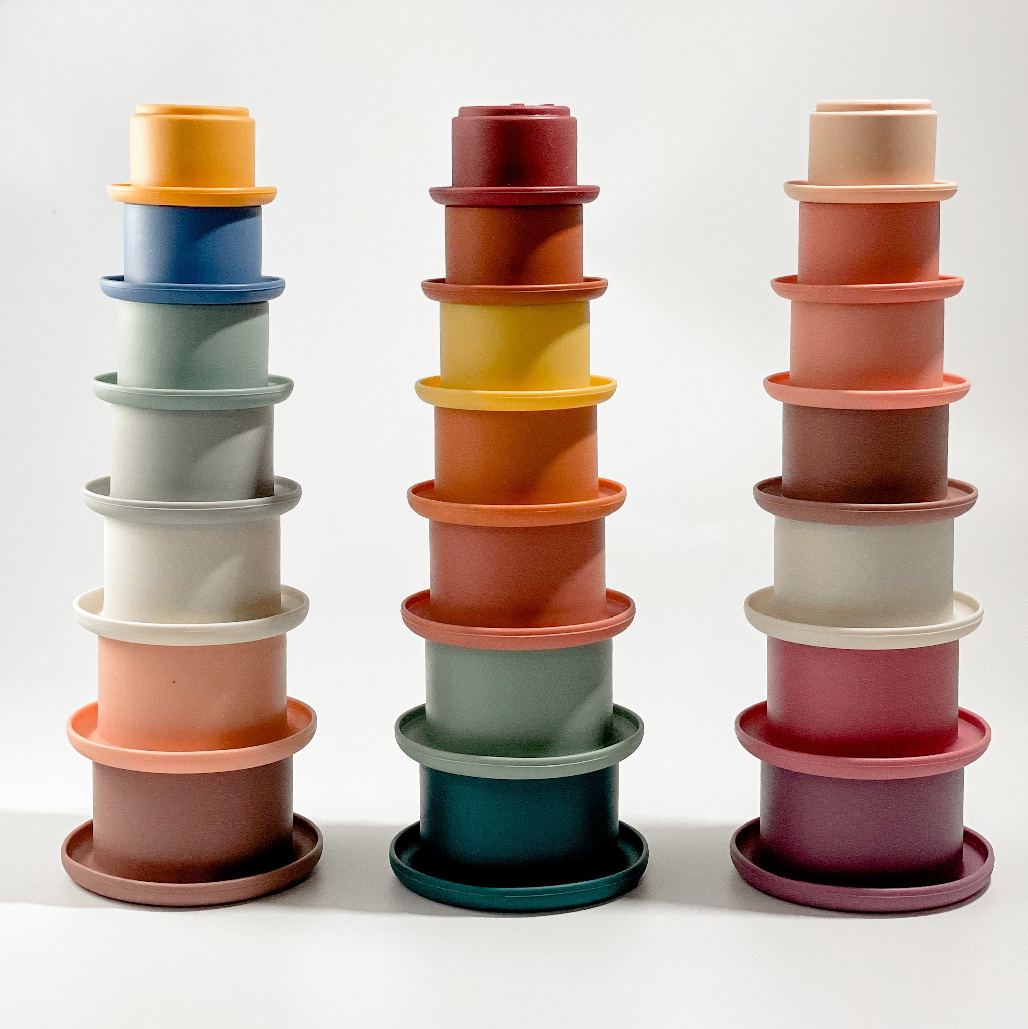 toy cup and plate set