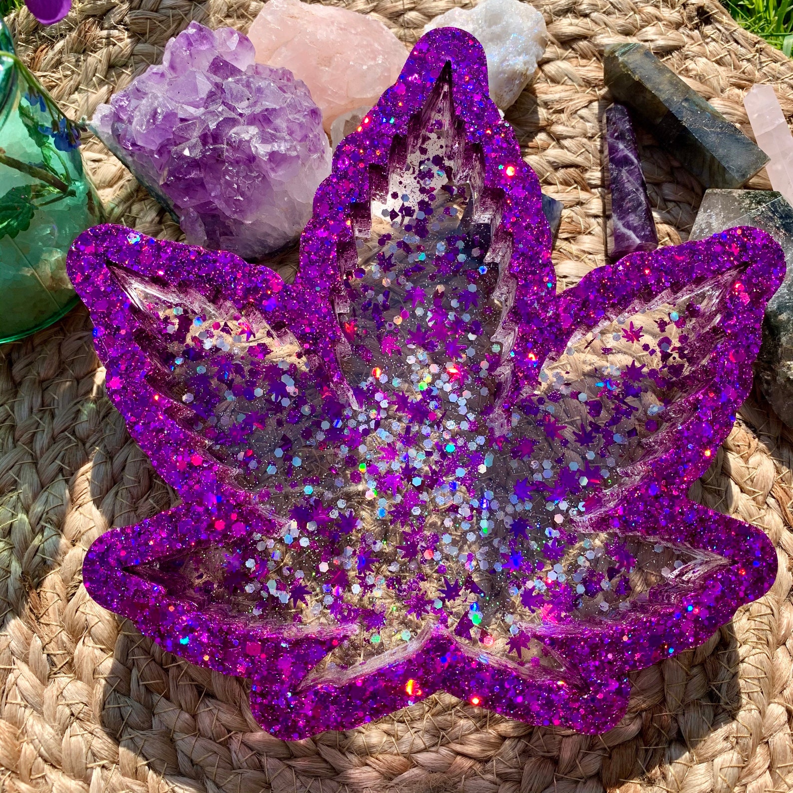 Purple Pot leaf ashtray / cannabis ashtray / marijuana ashtray Etsy