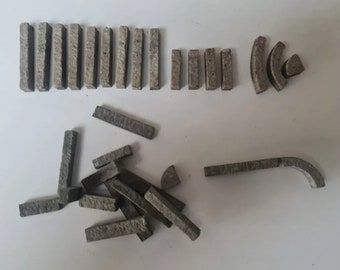 Diorama building accessories, 1:35th scale Curbstones x32