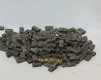 500 Grey 1:35th Scale Miniature Dolls House War Gaming Model Railway Bricks / Rubble