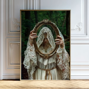 Gotische vrouw met spiegelkunstprint | Donkere academische wereld en humeurig Victoriaans decor | Cottagecore-muurkunst | Digitale download