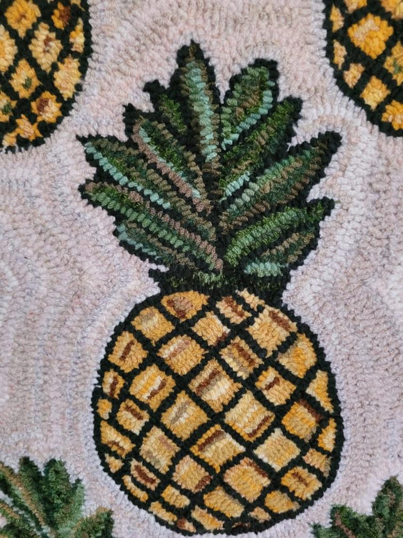 Pineapple Rug Wool Pineapple Finished Hand Hooked 100% Wool Wall Hanging - Etsy