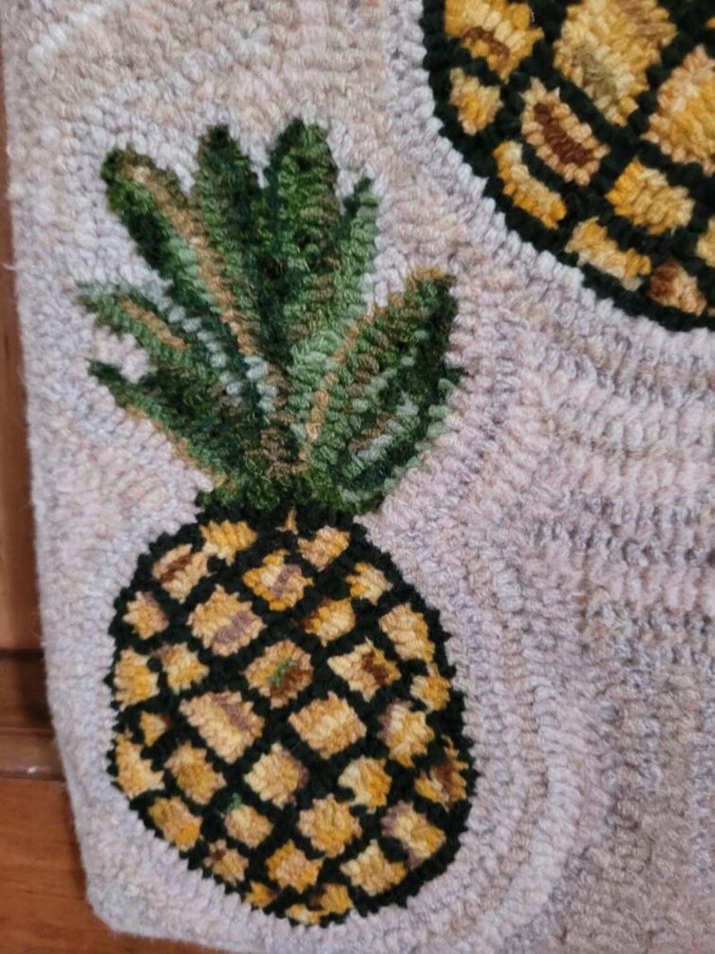 Pineapple Rug Wool Pineapple Finished Hand Hooked 100% Wool Wall Hanging - Etsy