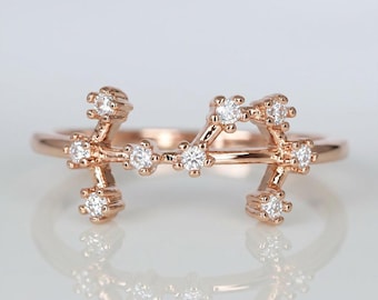 Anillo de oro de 14 quilates con el signo zodiacal de Escorpio y diamantes, joyería del horóscopo - Regalo personalizado