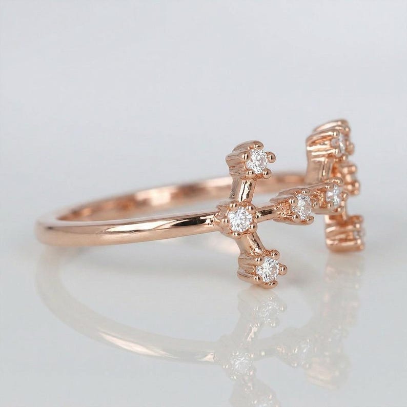 Anel do signo de Escorpião em ouro 14K com diamantes, joia do horóscopo - presente personalizado imagem 3