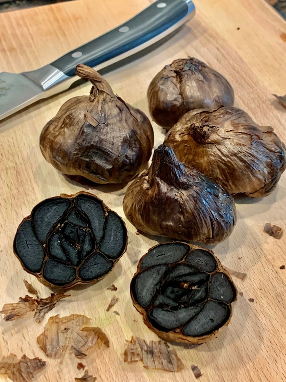 Whole Black Garlic Bulbs!! (Not for planting)