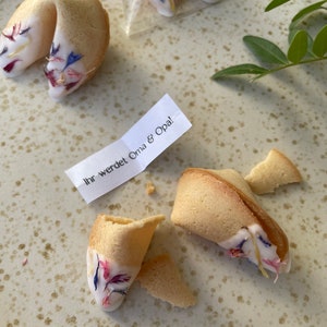 Personalized organic fortune cookie Flowers Announcement of pregnancy, wedding, birthday, maid of honor image 7