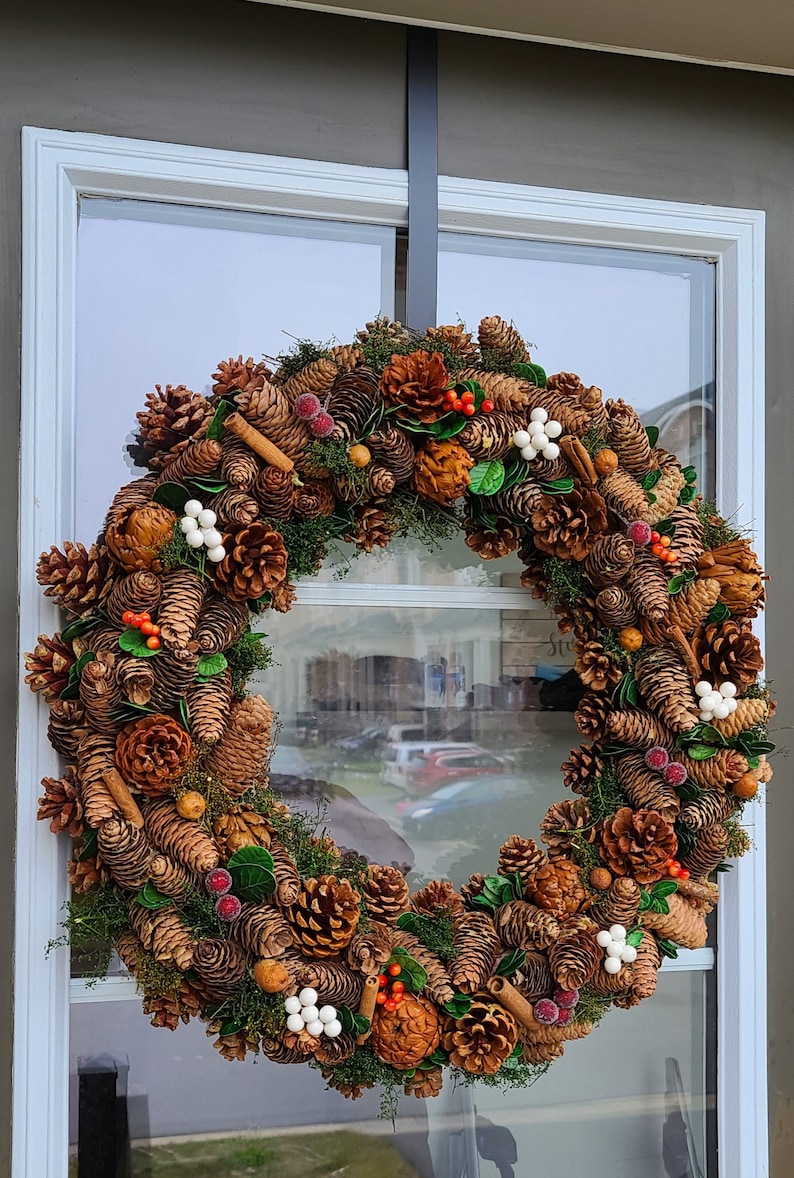 Front Door Wreath Holiday Wreath christmas decorating idea