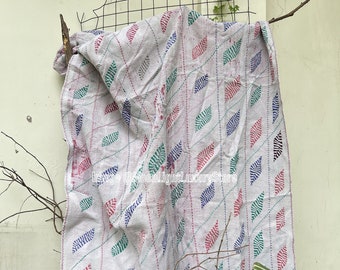 Nakshi Kantha Quilt Handgenähter Überwurf Handgenähte Baumwolldecke Antike Kantha Tagesdecke Reversible Vintage Bettdecke Indische Boho Decke