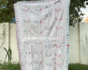 Nakshi Kantha Quilt Handgenähter Überwurf Handgenähte Baumwolldecke Antike Kantha Tagesdecke Reversible Vintage Bettdecke Indische Boho Decke