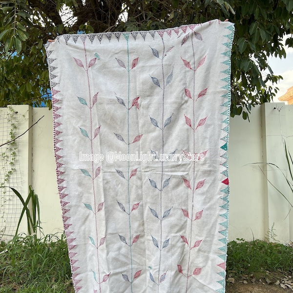 Nakshi Kantha Quilt Handmade Throw Hand Stitched Cotton Blanket Antique Kantha Bedspread Reversible Vintage Bedcover Indian Boho Blanket