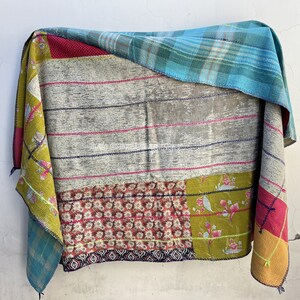Kantha Quilt Handmade Throw Hand Stitched Cotton Blanket Antique Kantha Bedspread Reversible Vintage Patchwork Bedcover Indian Boho Blanket