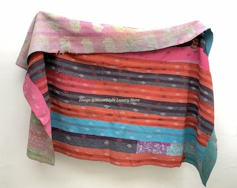 Reversible Kantha Quilt Antique Vintage Kantha Throw Indian Ralli Quilt Hand stitched Quilt Boho Cotton Quilt Handmade Kantha Sofa Bedspread
