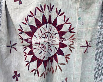 Nakshi Kantha Quilt, handgefertigter Überwurf, handgenähte Baumwolldecke, antike Kantha-Tagesdecke, wendbar, Vintage-Bettdecke, indische Boho-Decke