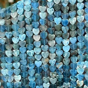 Voller Strang 6 mm echte echte natürliche vertikal gebohrte Heilstein flache Herzform blaue Apatit Perlen für DIY Schmuckherstellung 15 "