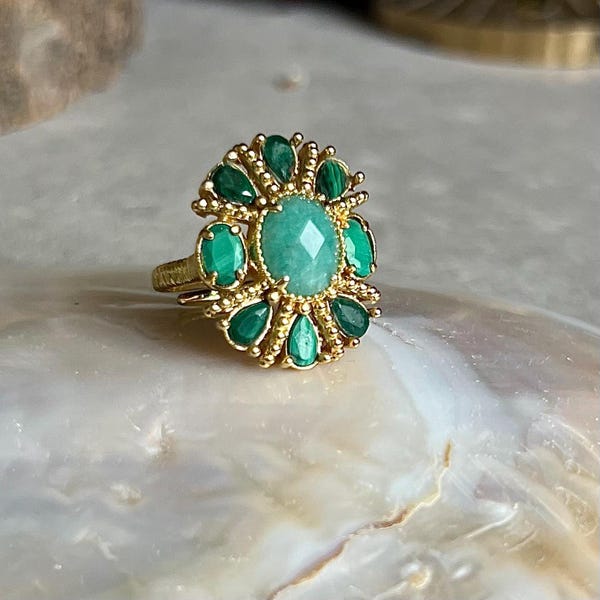 Indra adjustable ring in gold-plated brass and gemstones