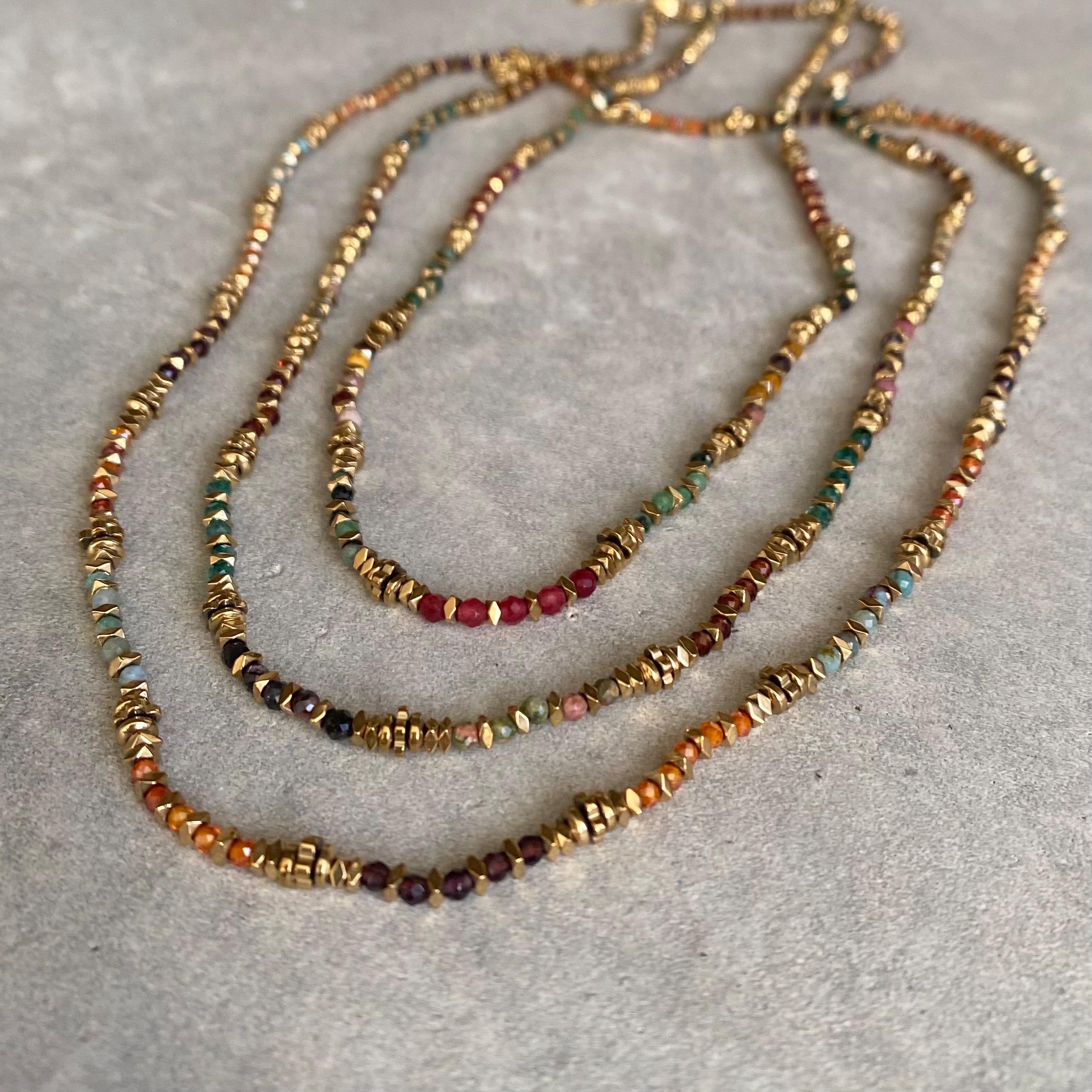 Collier Ras De Cou Fantaisie – Perles Verre & Bois – Tons Jaune Doré
