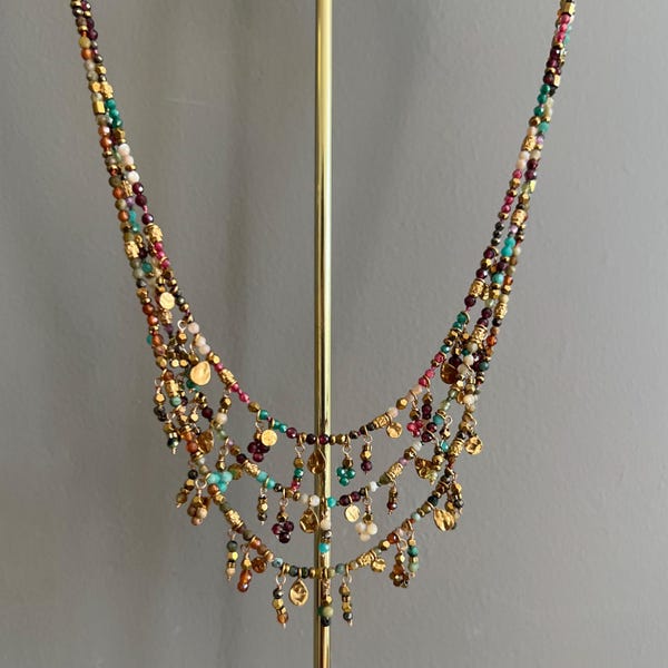 Aramis choker necklace in semi-precious stones