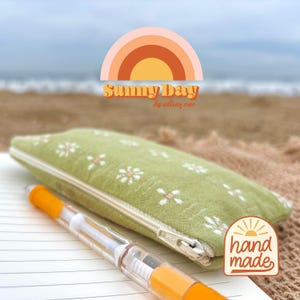 Small Handmade Zippered Pouch, Daisy Chain - Twist of Lime Green