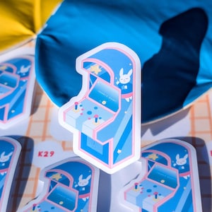 Dark Heart Arcade Machine, 2.5" UV Vinyl Sticker | Ionzy's Studio