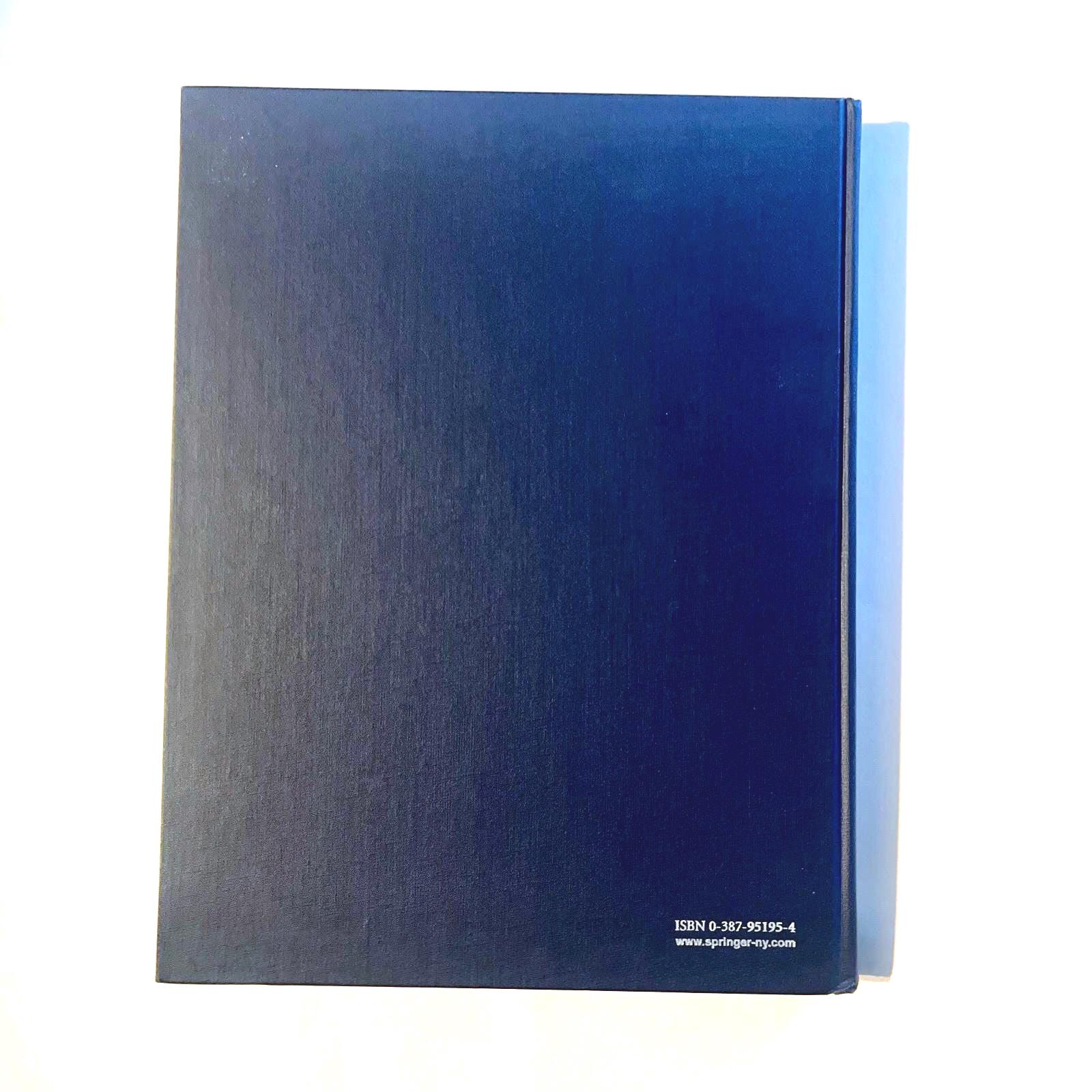 Fractures of the Distal Radius Medical Textbook, Illustrated