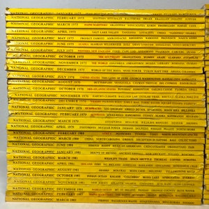 National Geographic Magazine Collection of 66 Issues between 1970s, 1980s & 2010s, World Travel Photography and Vintage Advertisements Bild 4