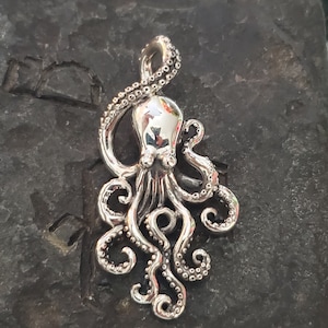 Beautiful Sterling silver octopus pendant