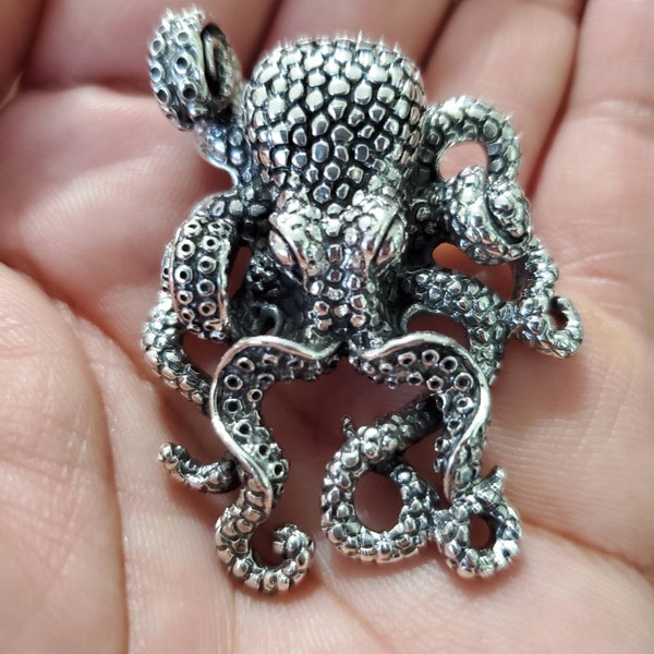 Sterling silver octopus pendant