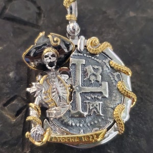Atocha skeleton pirate zombie coin shipwreck sunken treasure silver bars museum quality coin