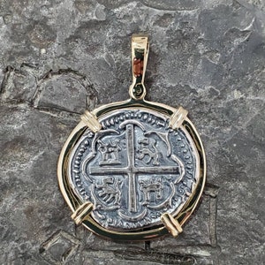 Atocha 14kt real gold museum quality sunken treasure coin