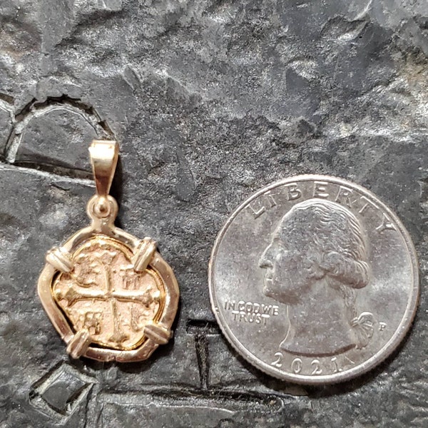 Atocha solid 14kt gold pendant