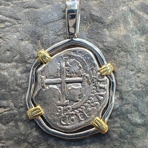 Atocha shipwreck treasure with twist reversible bale pendant