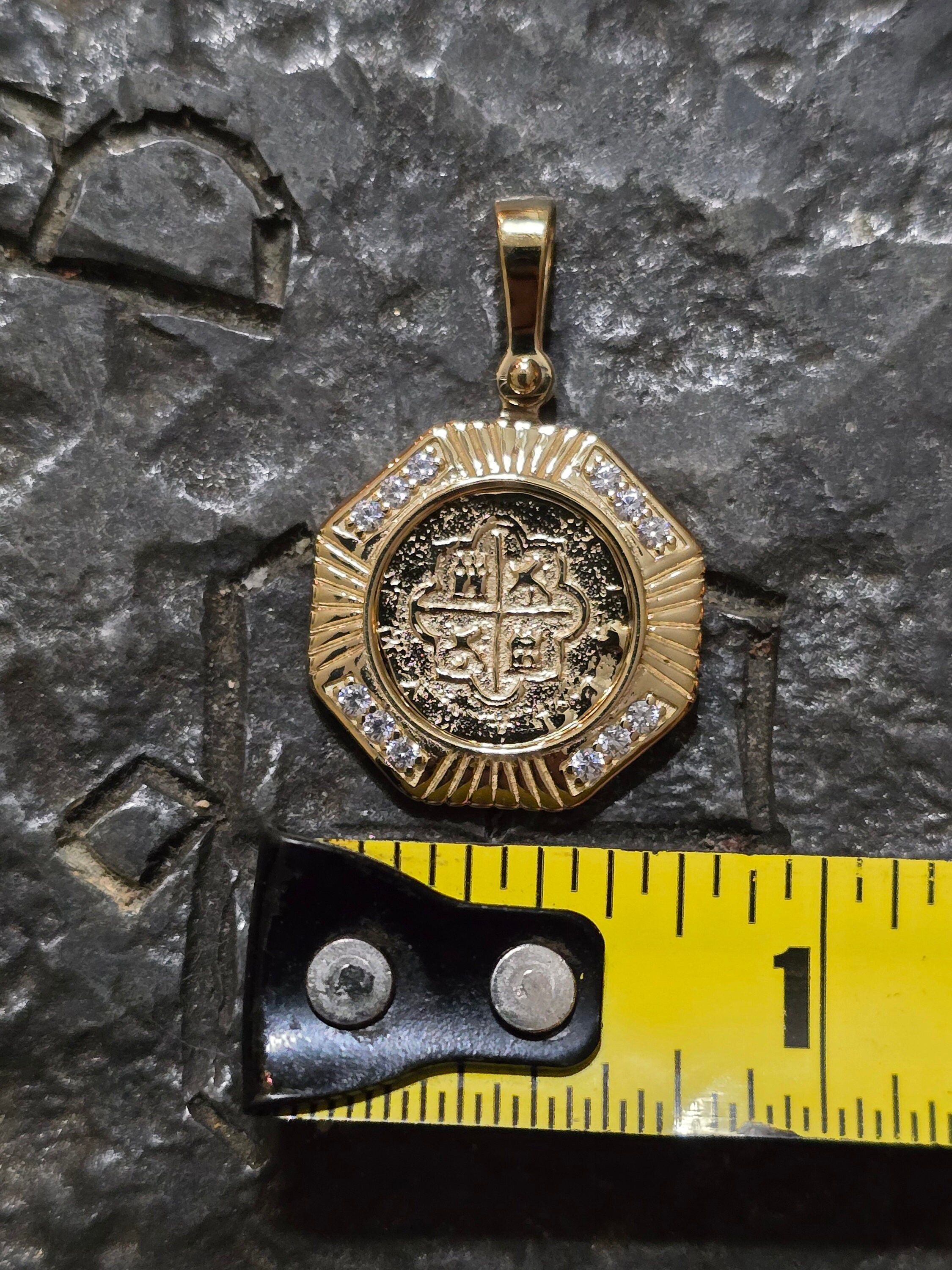 Atocha 925 Sterling Silver Shell Pendant – Gold Overlay, Sunken Treasure Coin, Georgian Era Style
