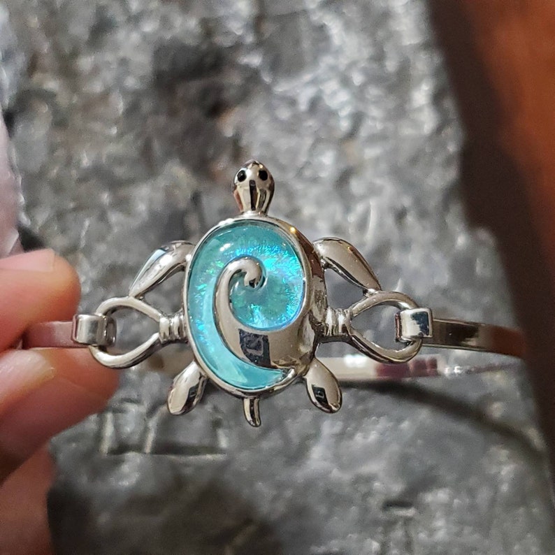 Turtle Bangle Turtle Bangle Bracelet Dichroic Glass Jewelry - Etsy