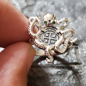 Atocha silver octopus ring