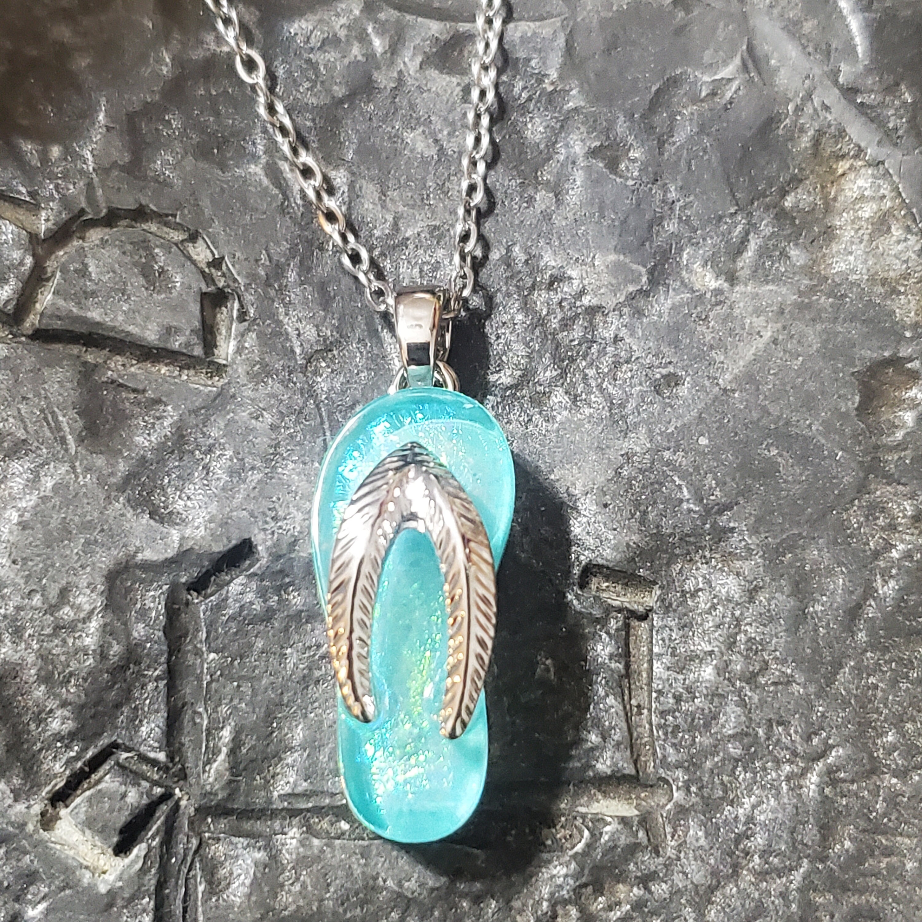 Flip flop pendant best sale
