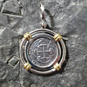Atocha two tone pendant sunken shipwreck treasure coin museum quality
