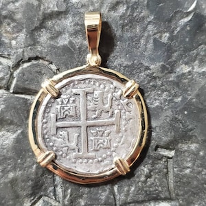 Atocha 14kt gold pendant shipwreck sunken treasure coin museum quality