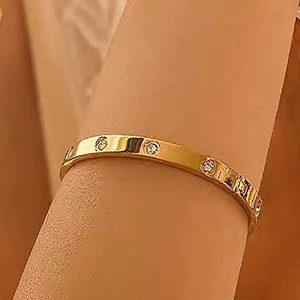womens cartier bangle