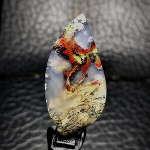 Malerischer Moosachat Cabochon: Insel Java Edelstein (19x38,5 x 5 mm)